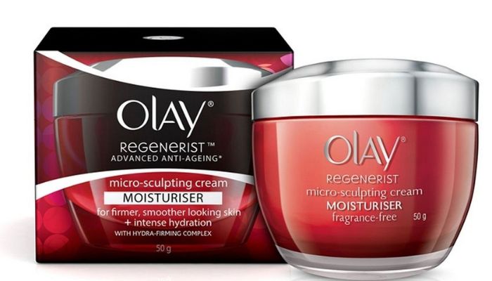 How Does Olay Regenerist Micro-Sculpting Cream Fight Aging Signs?